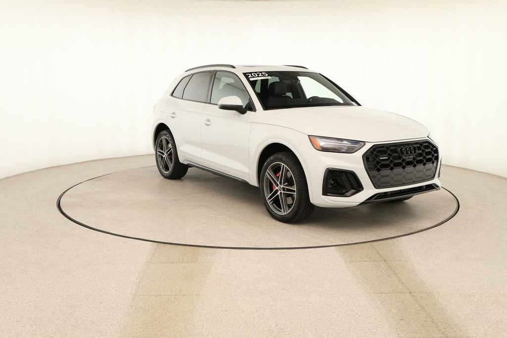 Certified 2025 Audi Q5 e Premium Plus w/ Premium Plus Package image 10