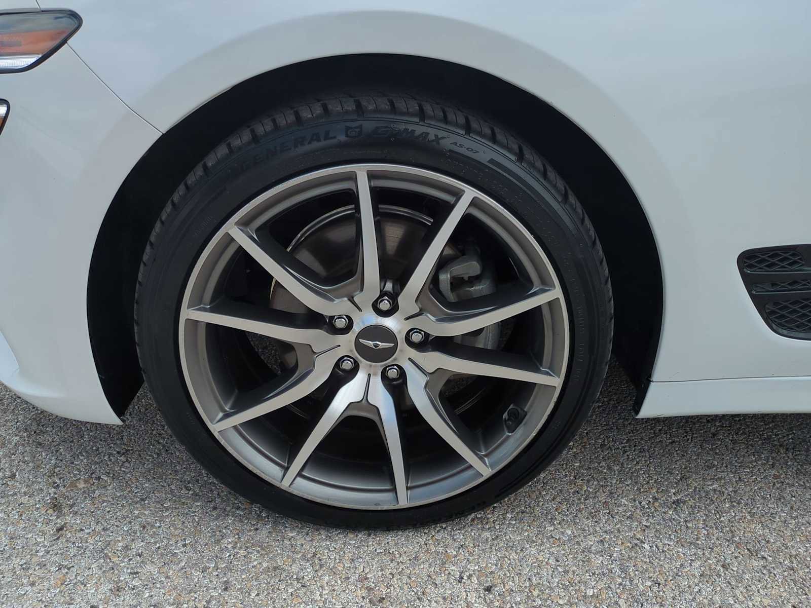 Used 2023 Genesis G70 2.0T AWD/4WD image 33