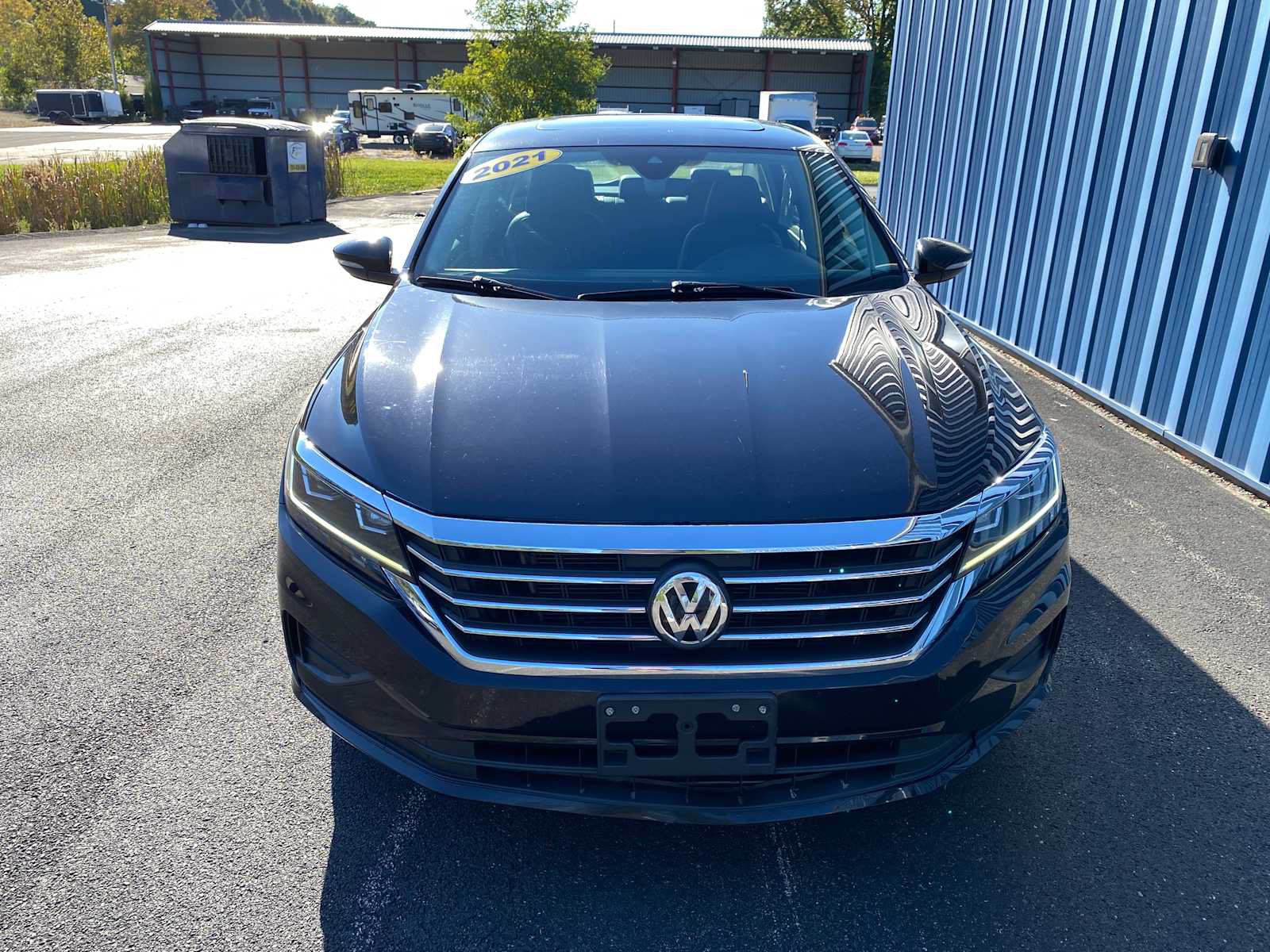 Used 2021 Volkswagen Passat 2.0T SE FWD image 5
