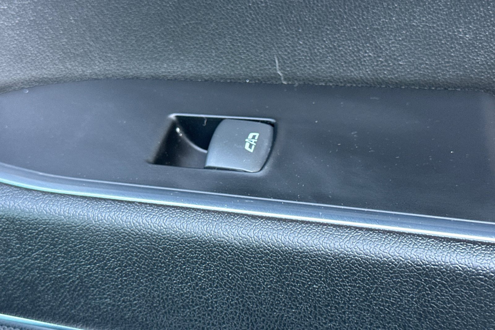 Used 2024 GMC Sierra 1500 SLT image 21