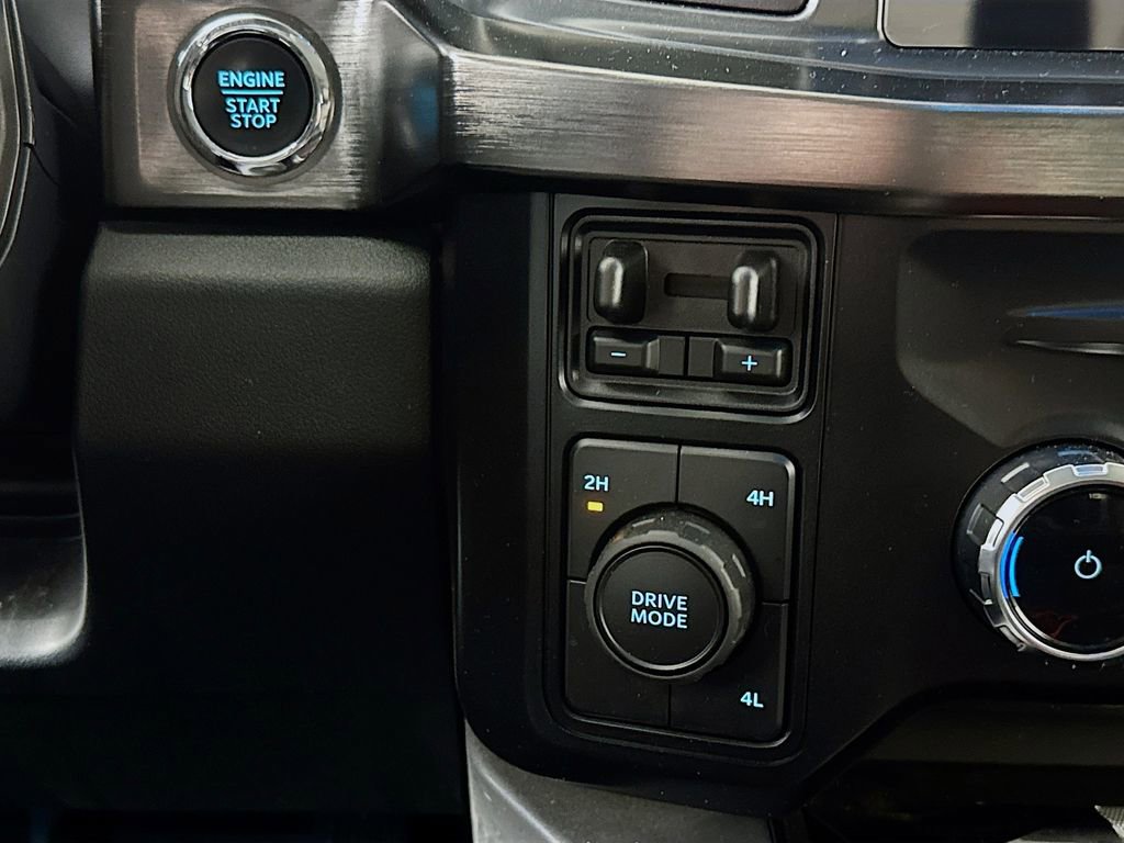 Used 2024 Ford F250 Lariat image 18