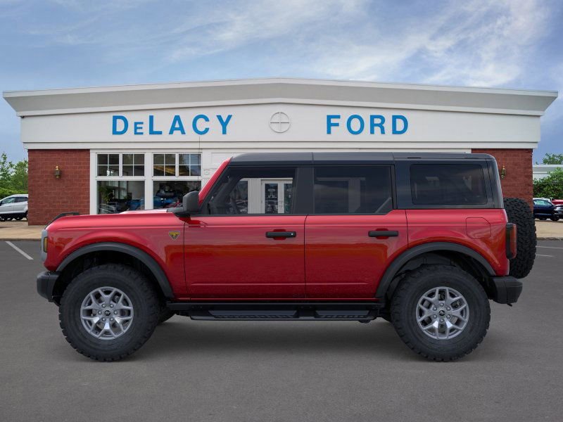 New 2025 Ford Bronco Badlands image 3