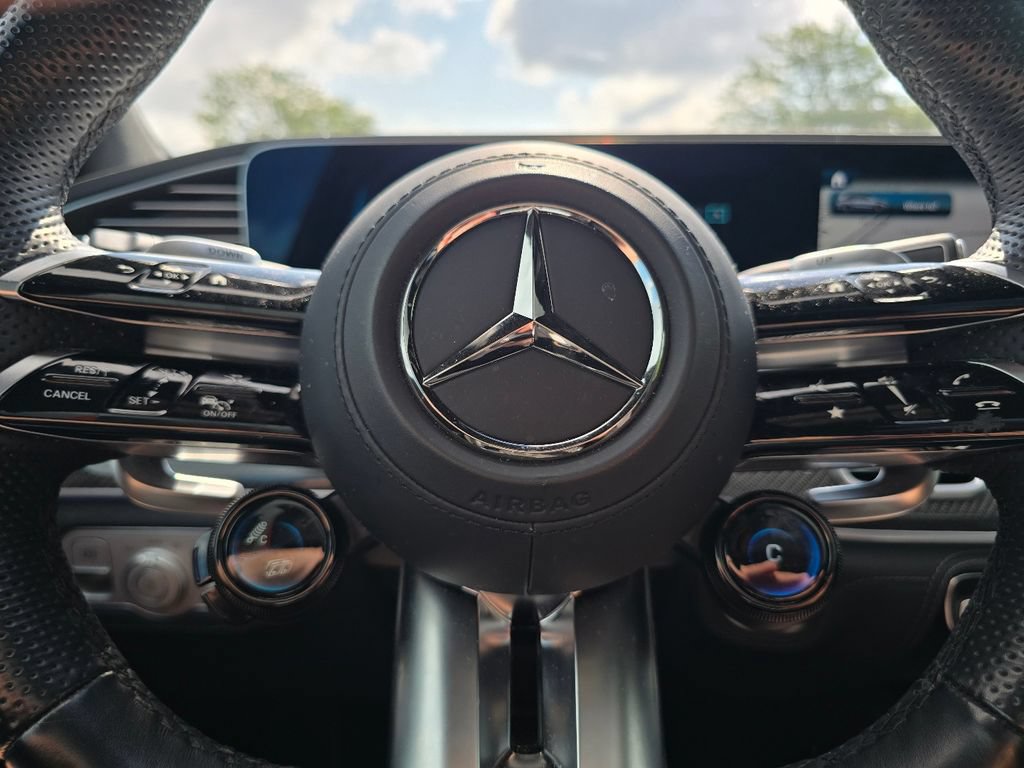 Used 2024 Mercedes-Benz GLS 63 AMG 4MATIC image 35