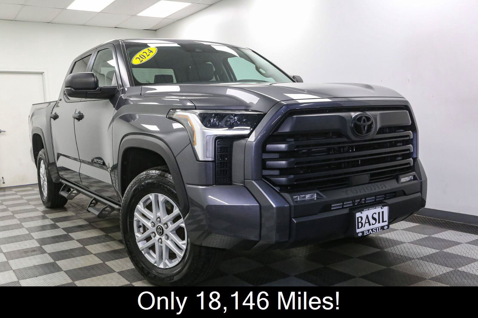 Used 2024 Toyota Tundra SR5 AWD/4WD image 2