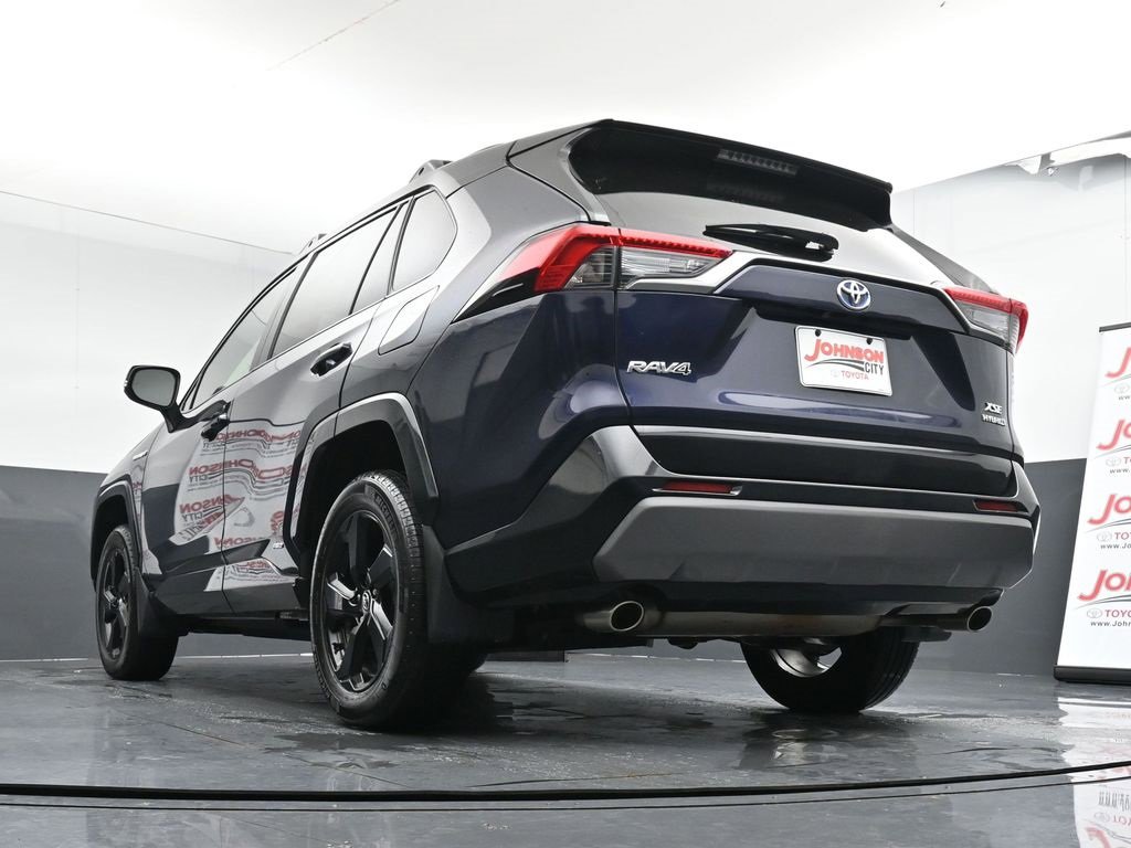 Used 2021 Toyota RAV4 XSE image 39