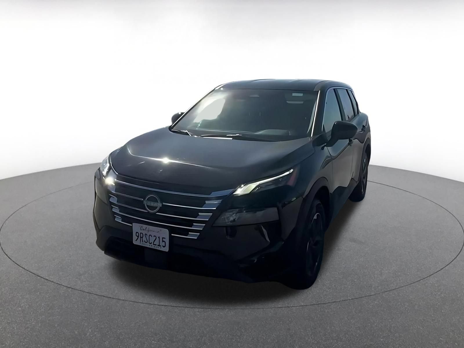 Used 2025 Nissan Rogue SV FWD image 6