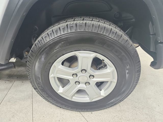 Used 2021 Jeep Wrangler Sport image 34