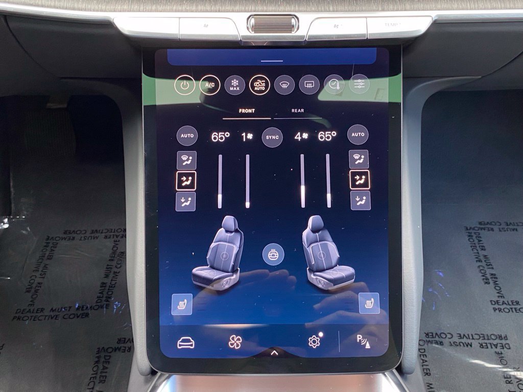 Used 2023 Lucid Air Pure AWD/4WD image 31