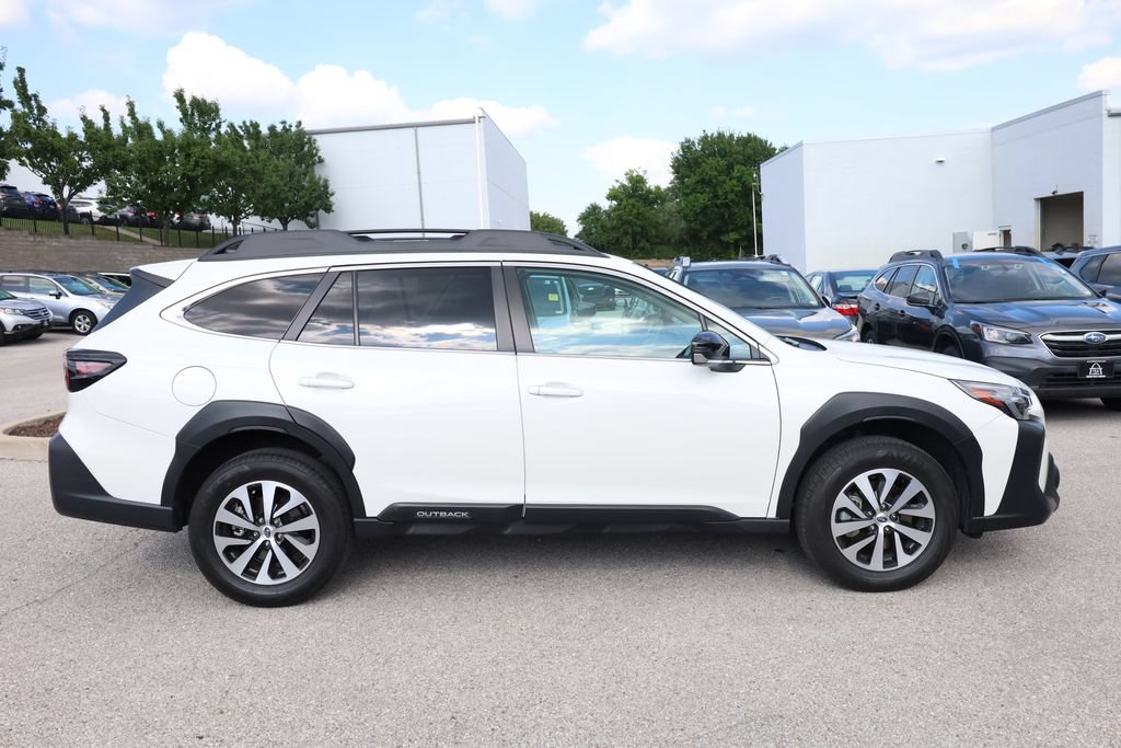 Certified 2024 Subaru Outback Premium AWD/4WD image 4