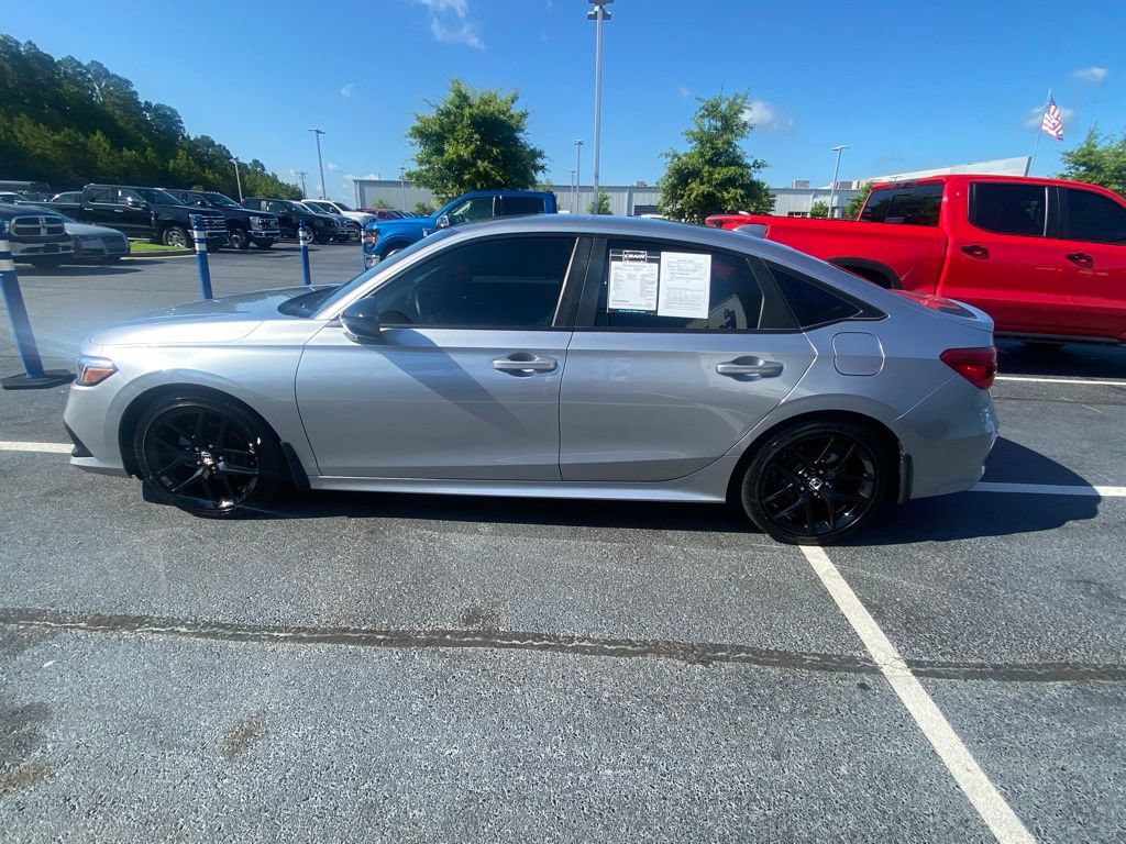 Used 2024 Honda Civic Sport image 4