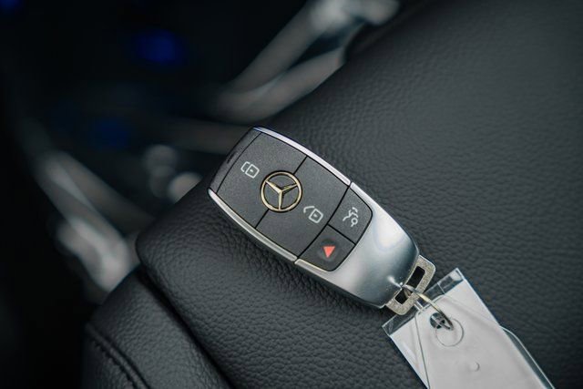 New 2026 Mercedes-Benz GLB 250 4MATIC image 47