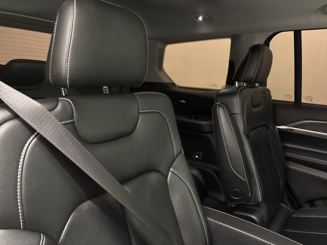 Used 2022 Jeep Grand Cherokee L Limited image 28