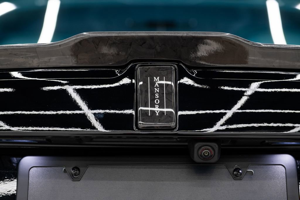 Used 2026 Rolls-Royce Phantom Sedan image 24