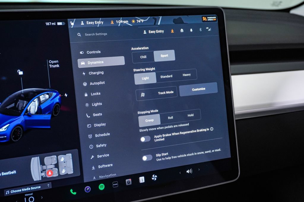 Used 2021 Tesla Model 3 Performance AWD/4WD image 24