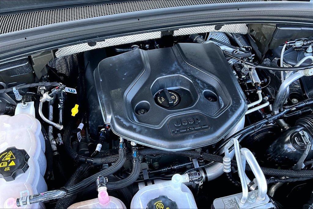 Used 2023 Jeep Grand Cherokee 4WD 4xe image 29