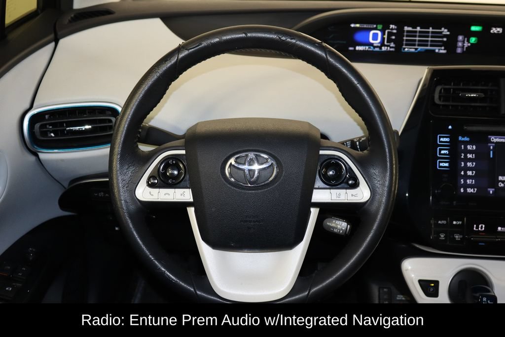 Used 2017 Toyota Prius Prime Premium FWD image 7