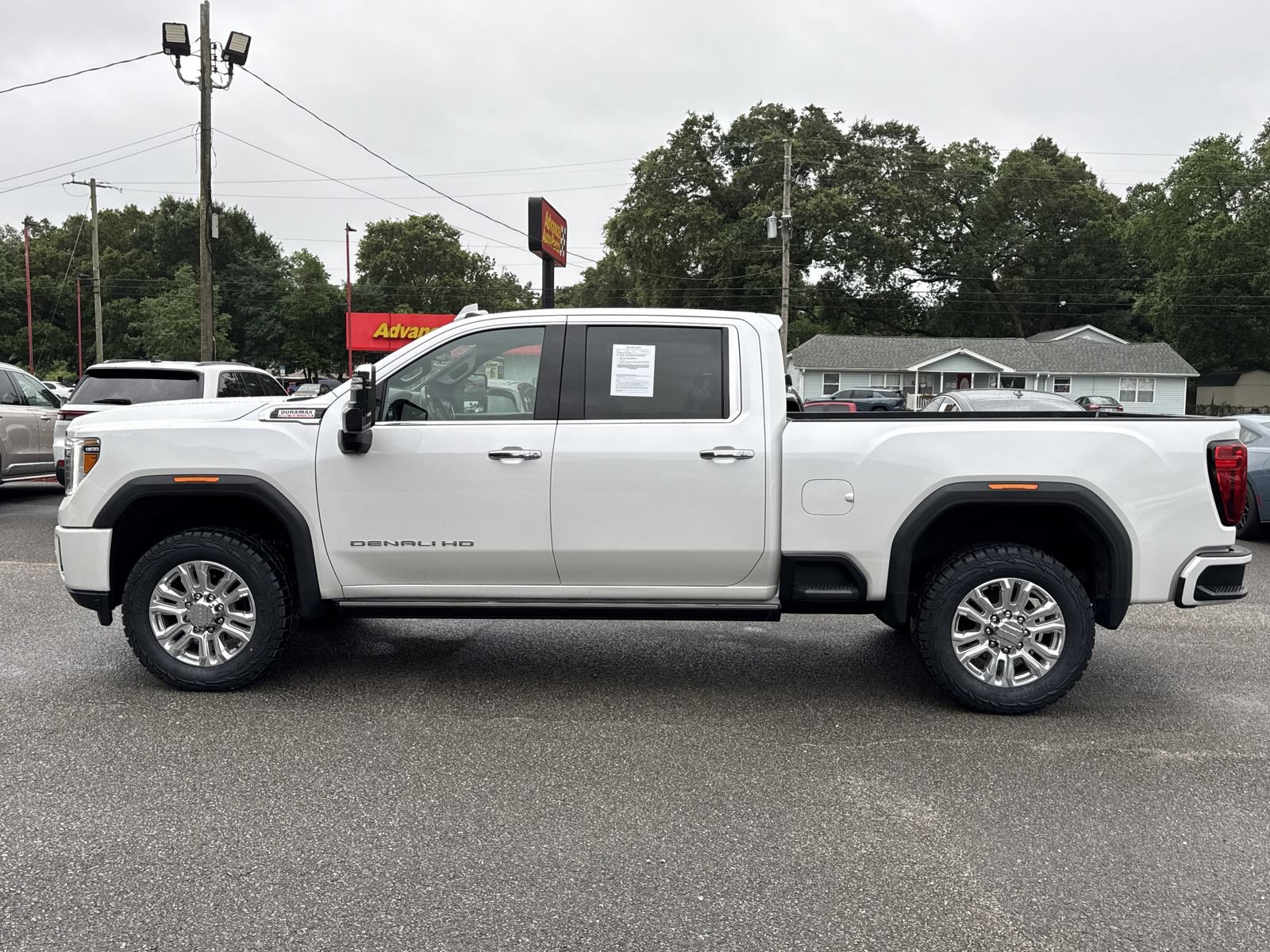Used 2023 GMC Sierra 2500 Denali w/ Denali Ultimate Package AWD/4WD image 2