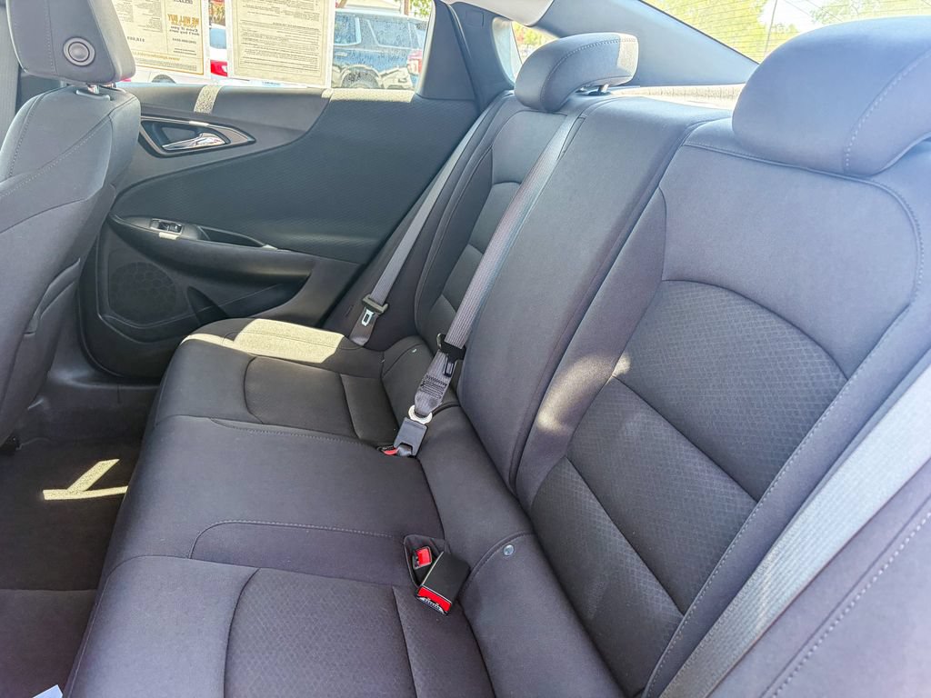 Used 2022 Chevrolet Malibu LS FWD image 46