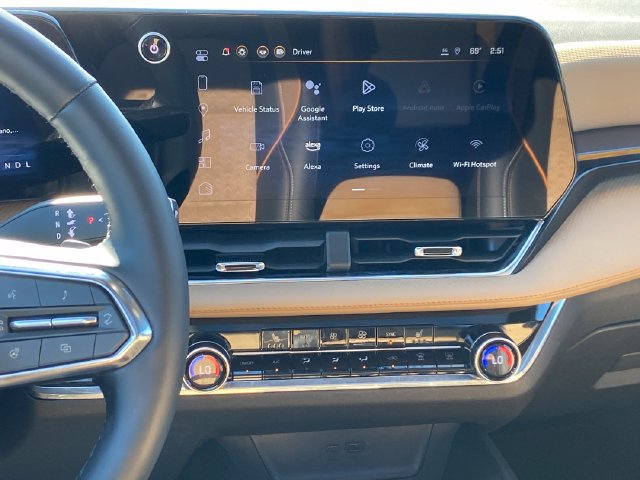 Certified 2025 Chevrolet Equinox ACTIV w/ Safety and Technology Package AWD/4WD image 10