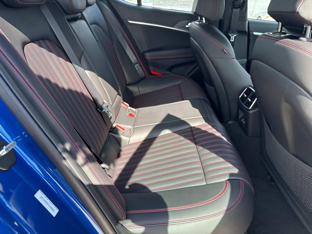 New 2026 Genesis G70 3.3T Sport Prestige RWD image 13