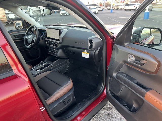 New 2025 Ford Bronco Sport Outer Banks w/ Outer Banks Tech Package+ image 18