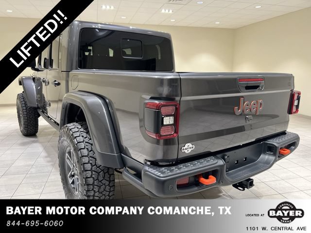 Used 2025 Jeep Gladiator Mojave AWD/4WD image 3