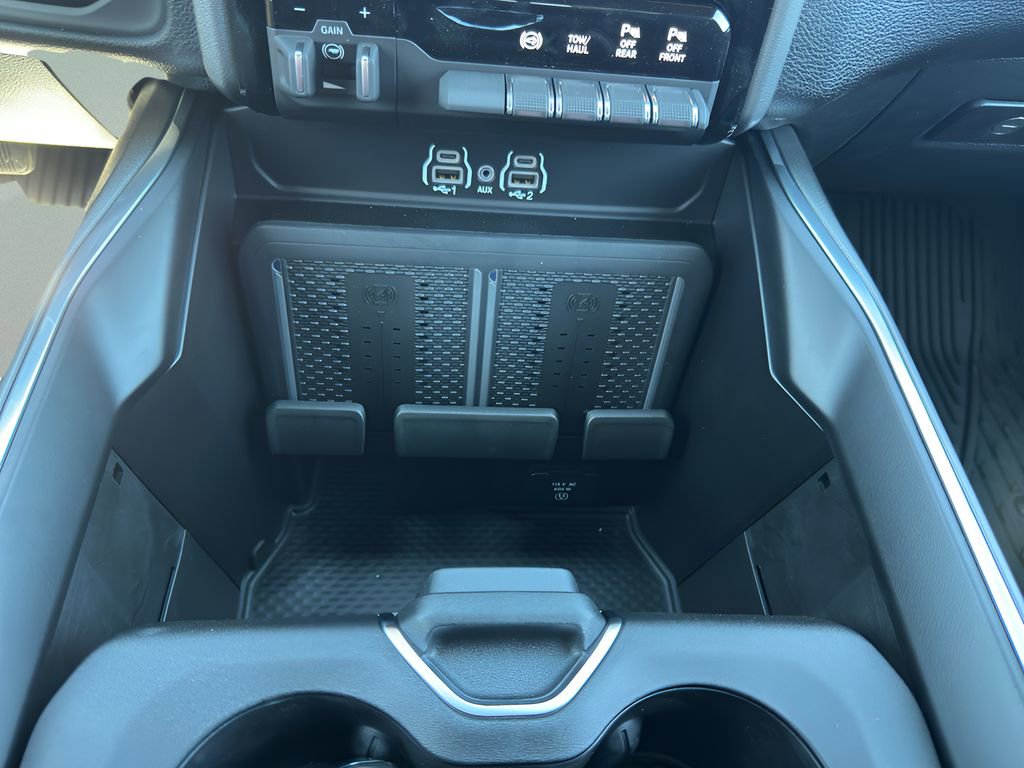 New 2025 RAM 2500 Laramie image 24