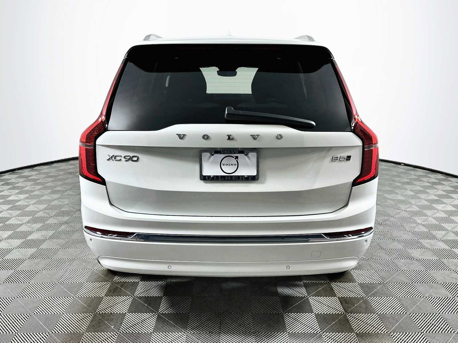 New 2026 Volvo XC90 B5 Plus w/ Protection Package AWD/4WD image 6