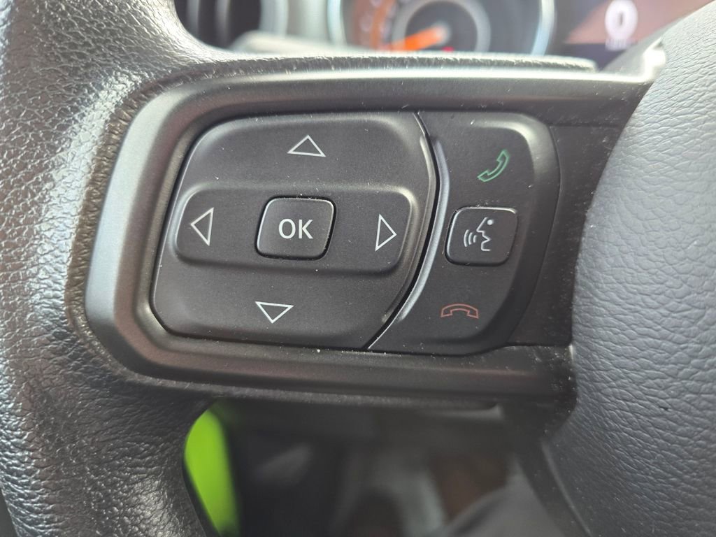 Used 2021 Jeep Gladiator Sport image 12