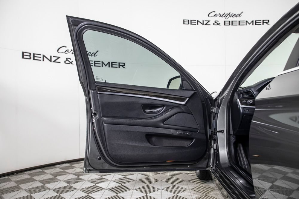 Used 2015 BMW 535i Sedan RWD image 17