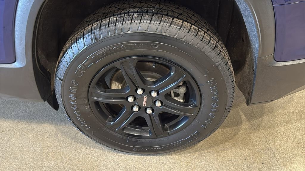 Used 2023 GMC Acadia AT4 w/ Technology Package image 10