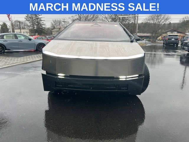 Used 2025 Tesla Cybertruck AWD Crew Cab image 3