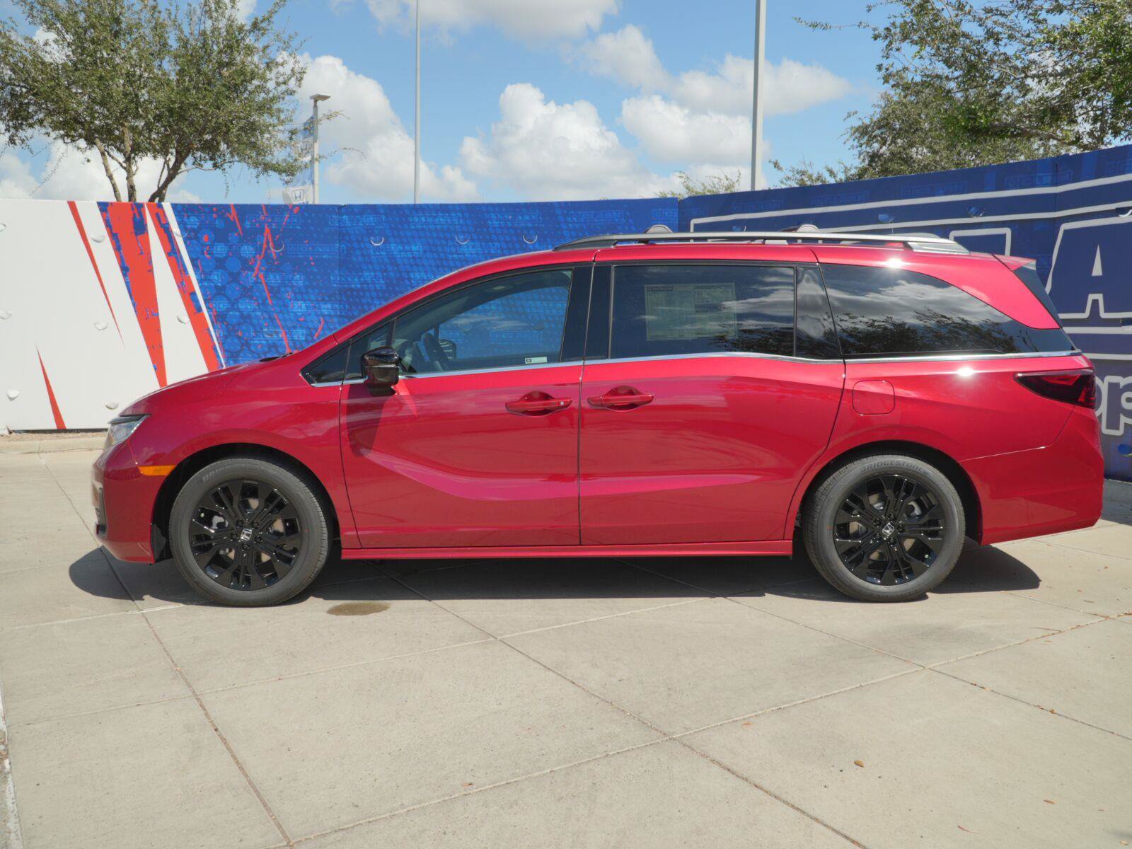 New 2027 Honda Odyssey Sport-L image 10