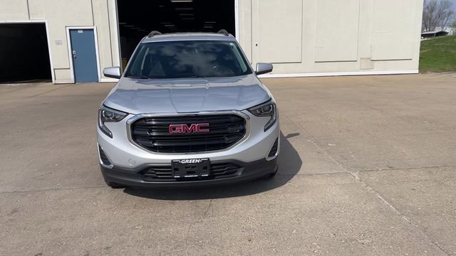 Used 2021 GMC Terrain SLE w/ Driver Convenience Package FWD image 3