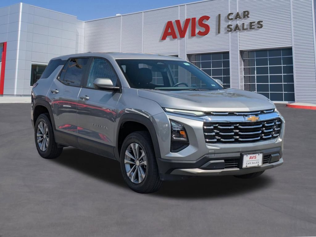 Used 2025 Chevrolet Equinox LT image 3