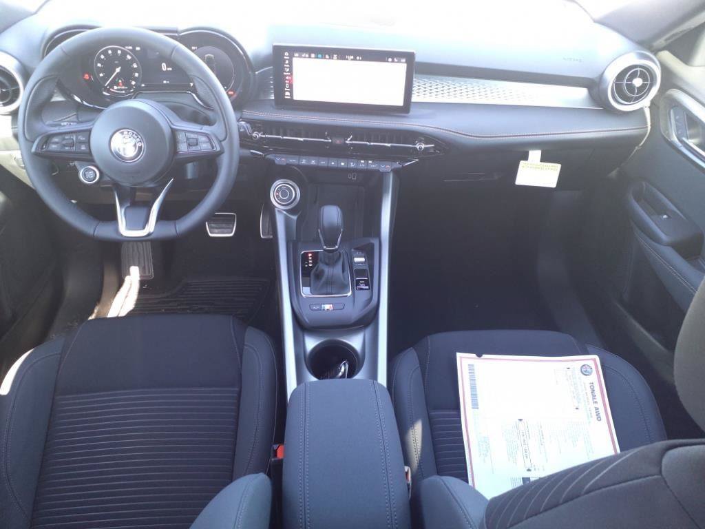 New 2025 Alfa Romeo Tonale AWD/4WD image 25