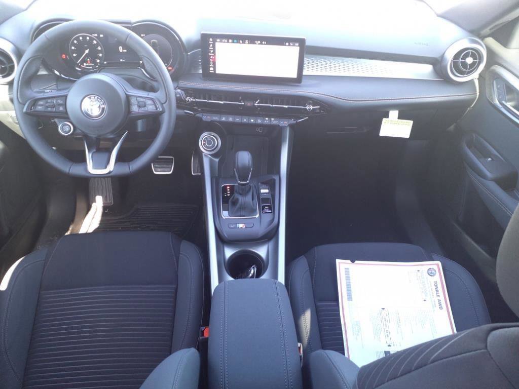New 2025 Alfa Romeo Tonale AWD/4WD image 25