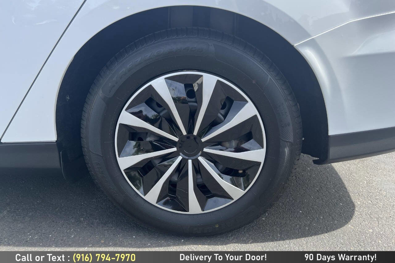 Used 2016 Ford Focus S image 10