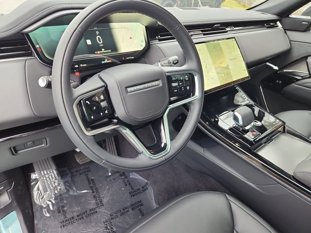 Used 2025 Land Rover Range Rover Sport SE AWD/4WD image 15