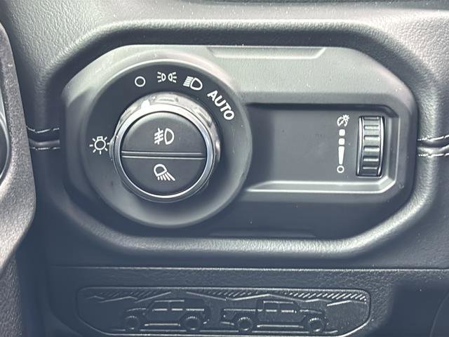 New 2026 Jeep Gladiator Sport S image 33