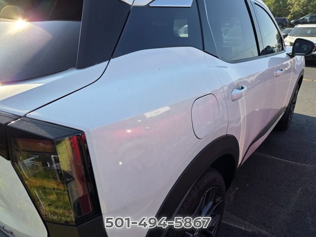 Certified 2026 Nissan Kicks SR FWD image 9