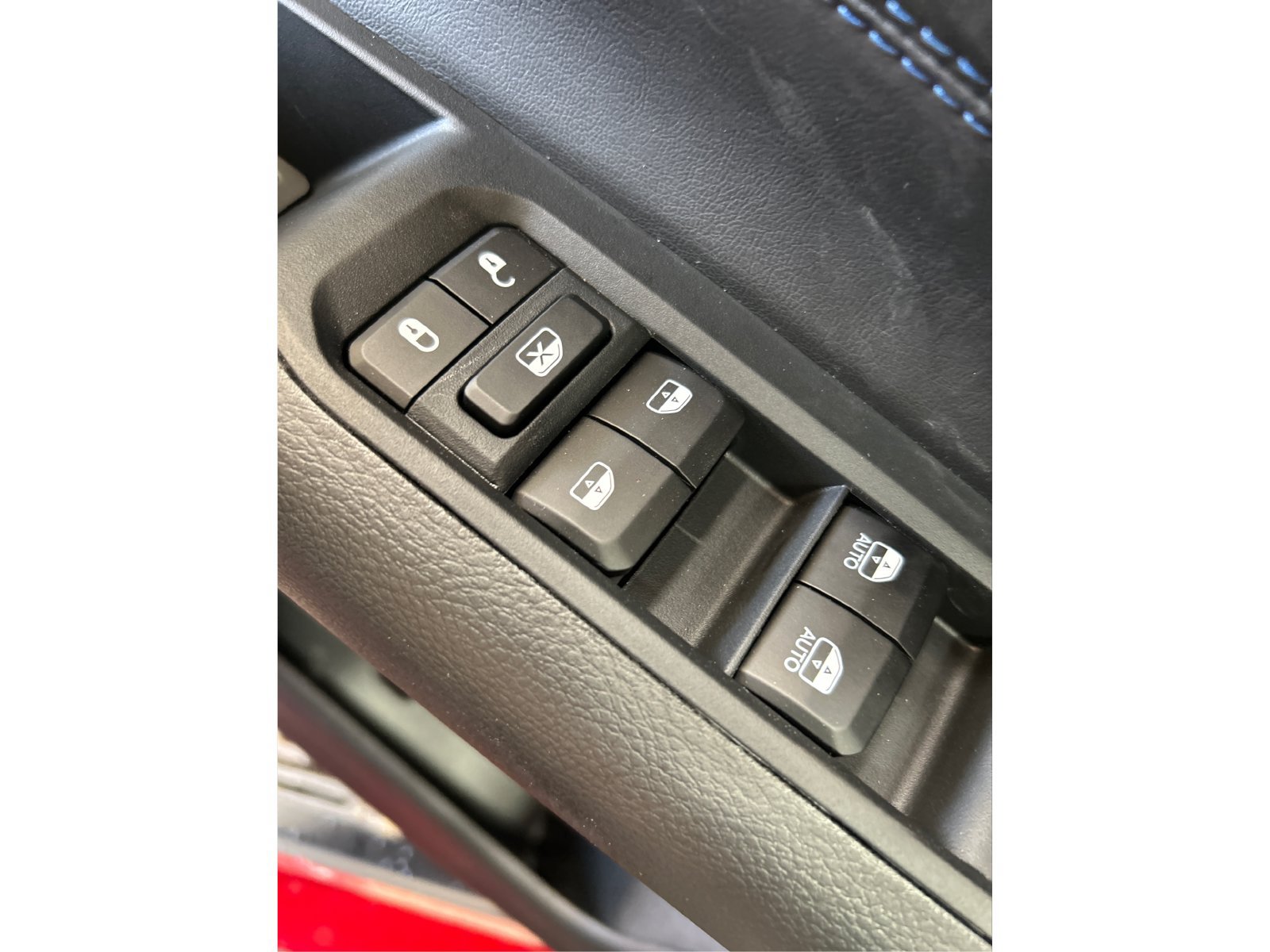 New 2026 Jeep Compass Latitude AWD/4WD image 29