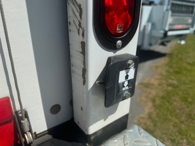 Used 2022 Ford F750 2WD Regular Cab Super Duty image 10