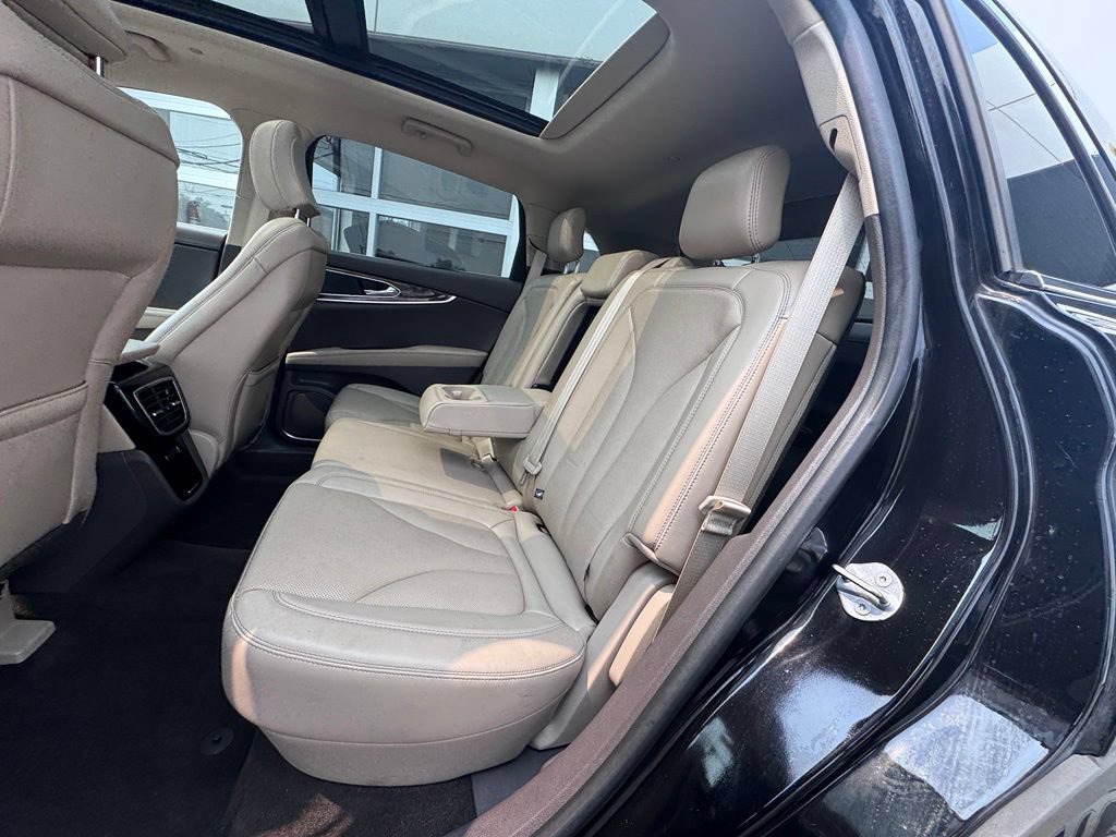 Used 2023 Lincoln Nautilus Reserve w/ Cargo Utility Package AWD/4WD image 33