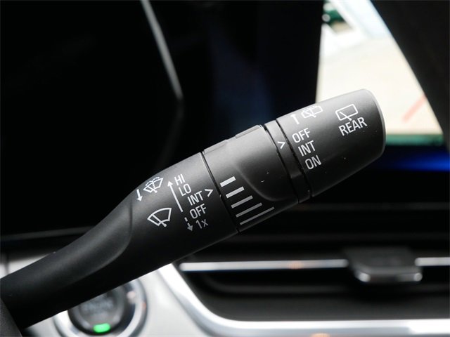 Used 2024 Chevrolet Trax LT image 25