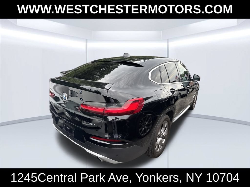 Used 2021 BMW X4 xDrive30i AWD/4WD image 2
