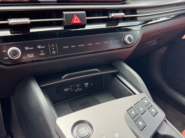 New 2027 Kia Sportage SX Prestige AWD/4WD image 38