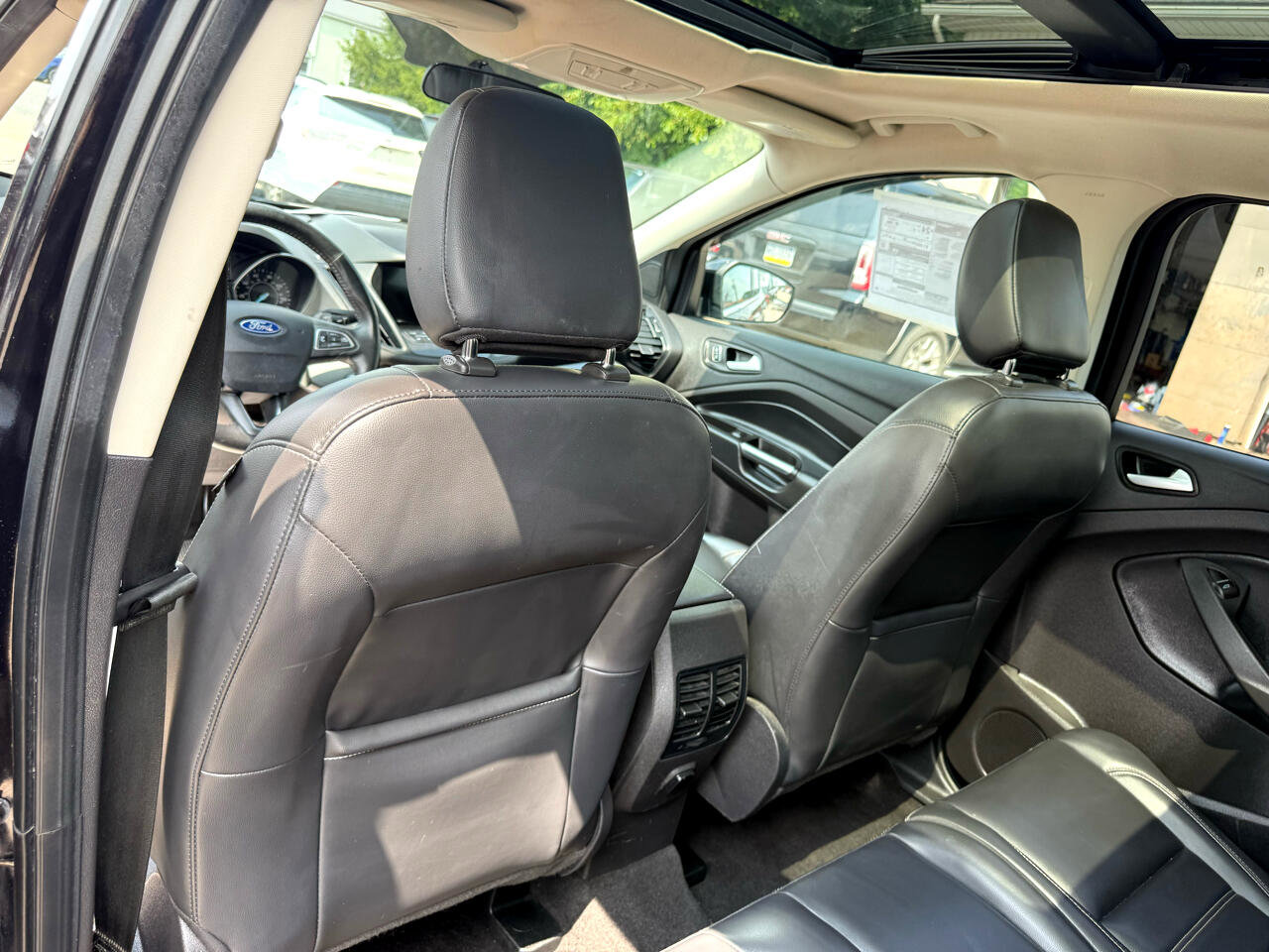 Used 2019 Ford Escape SEL image 45
