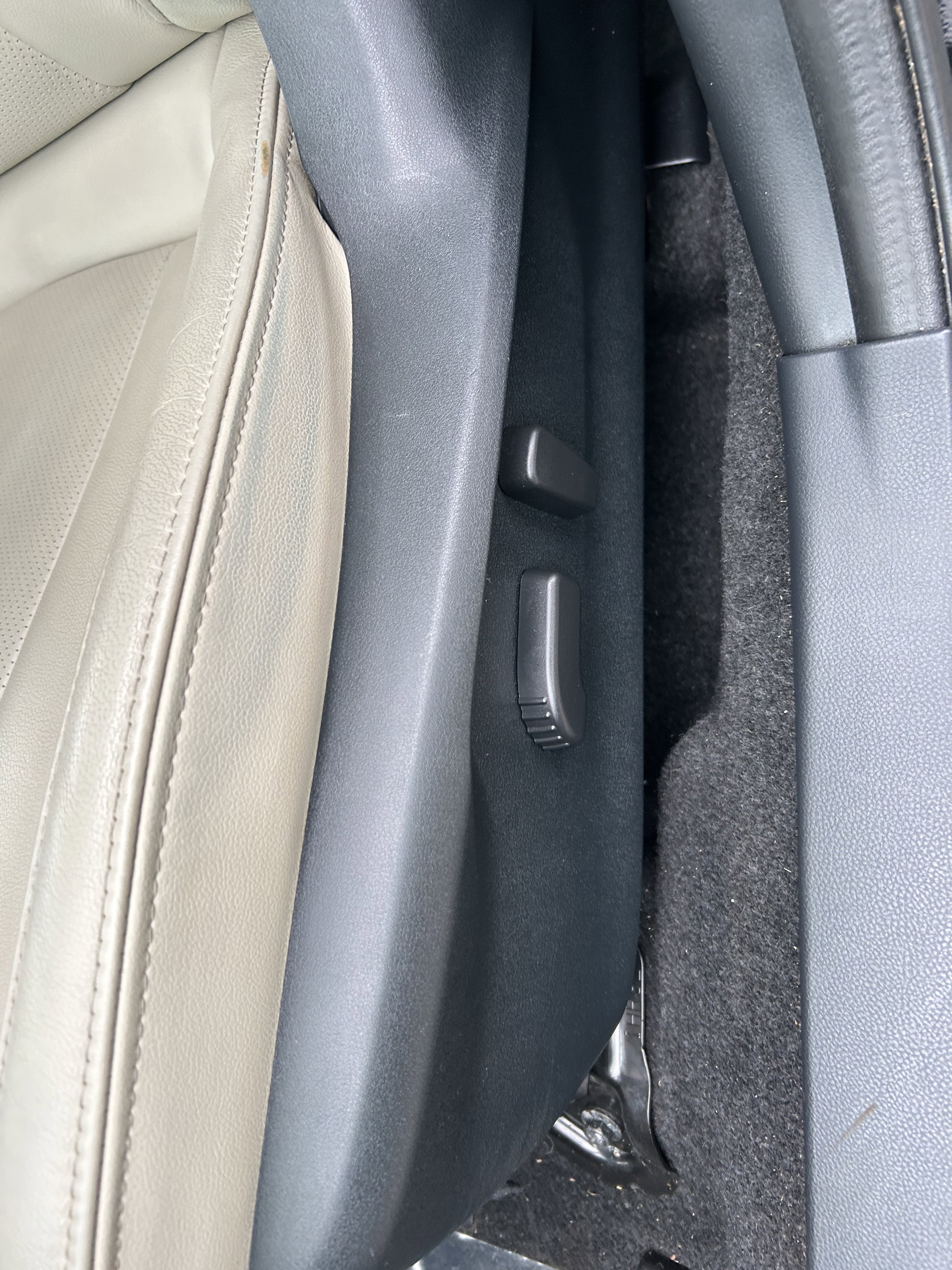 Used 2019 Subaru Impreza 2.0i Limited image 23