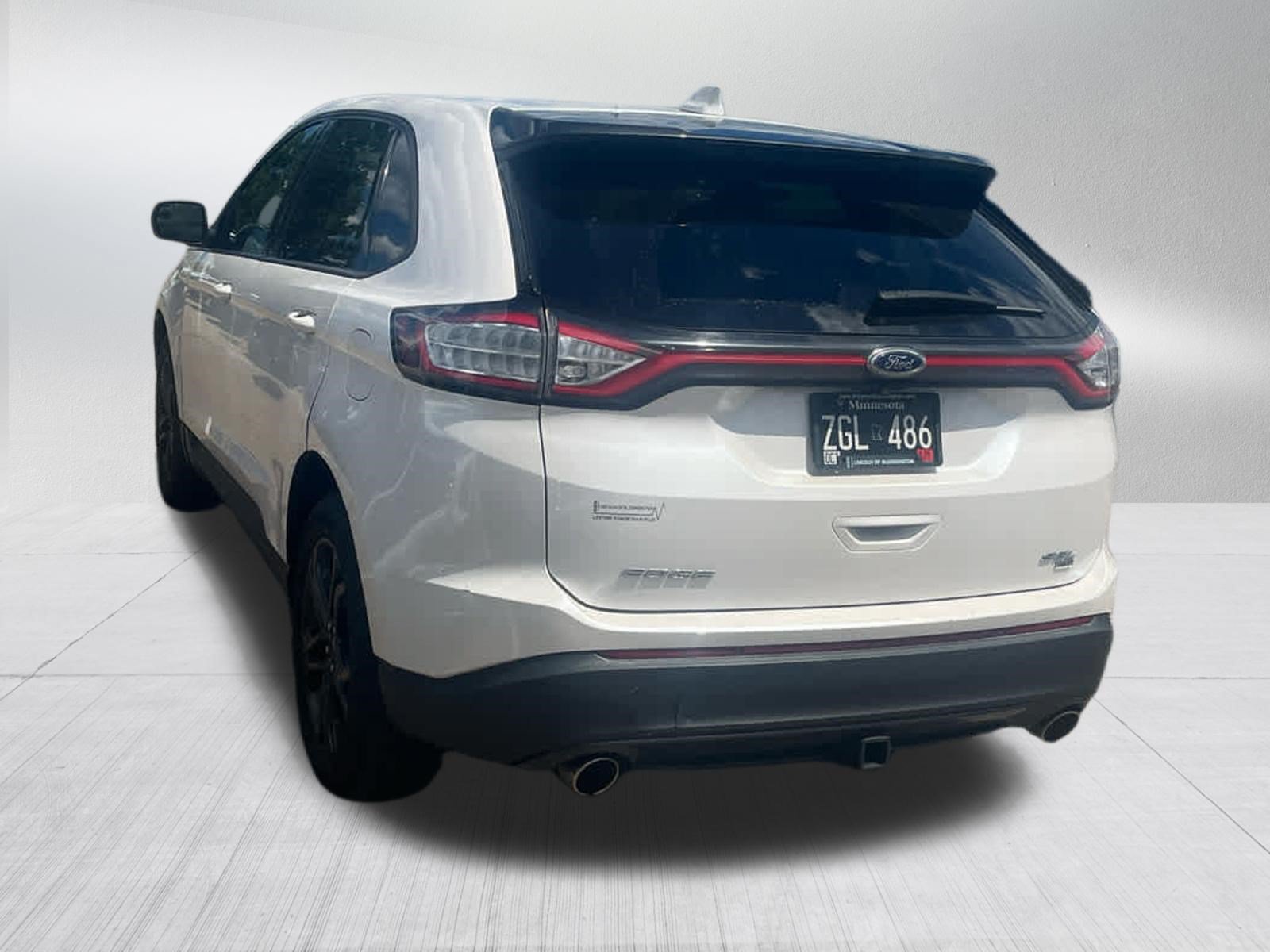 Used 2018 Ford Edge SEL w/ Equipment Group 201A AWD/4WD image 6